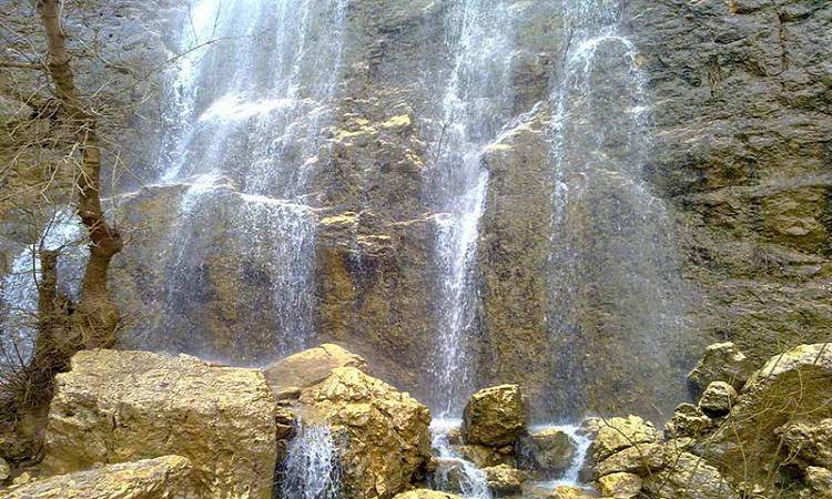 آبشار پیرغار